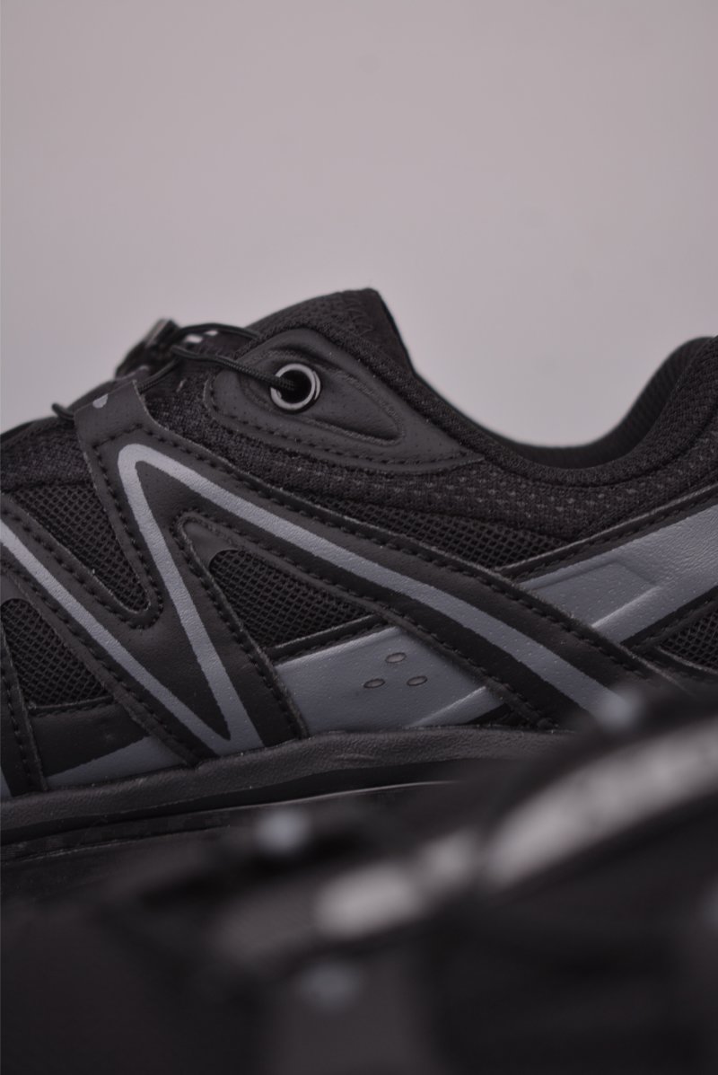 Salomon XT-6 GTX view