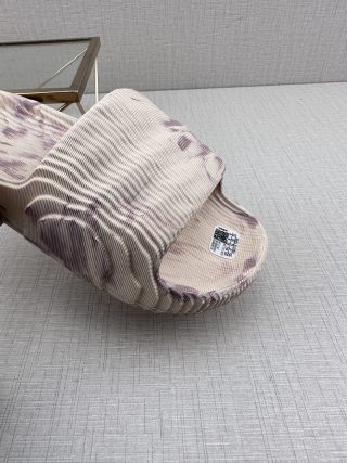 Adidas Adilette view 7
