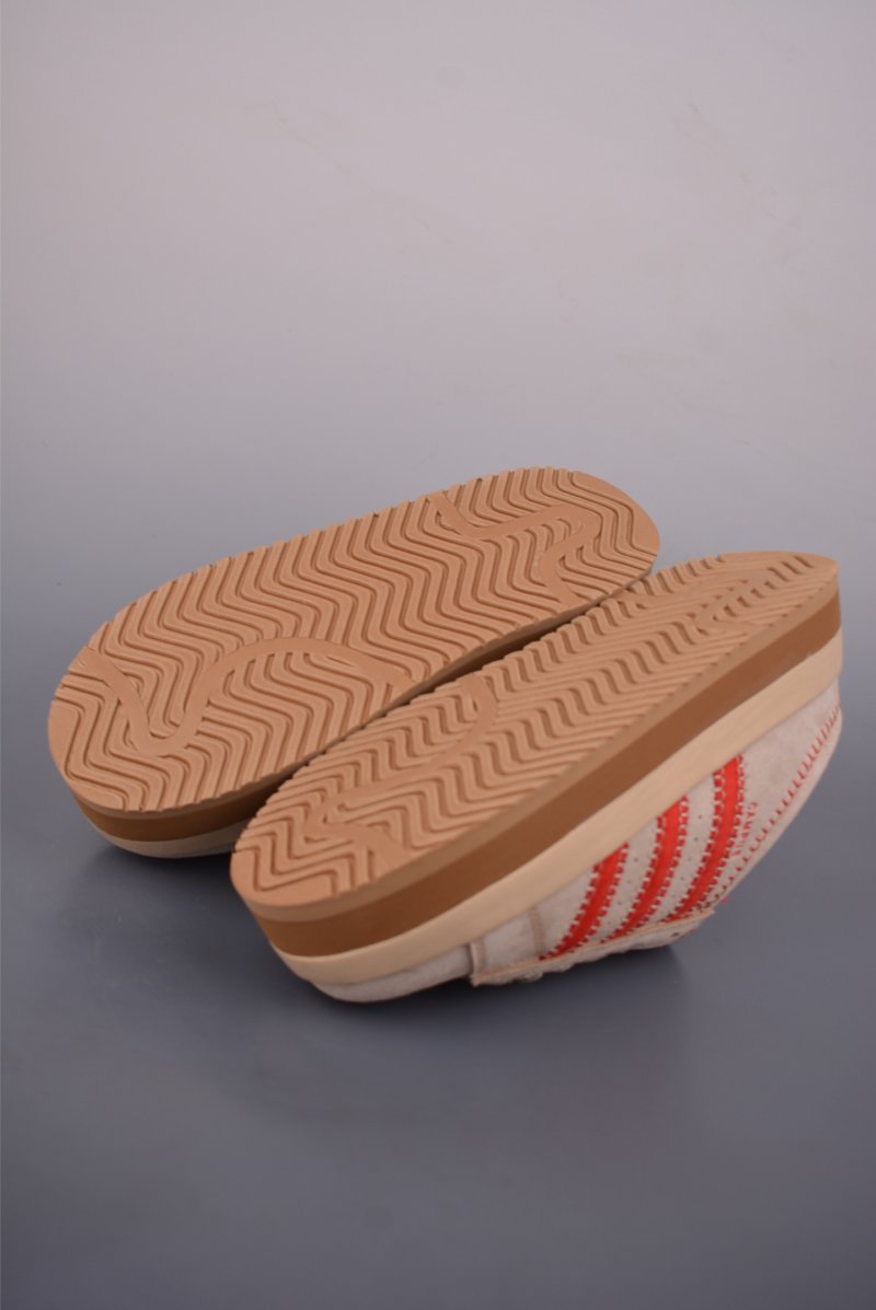 Adidas Campus 00s WTR LO view