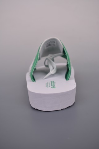 Adidas Originals Gazelle Beach view 4