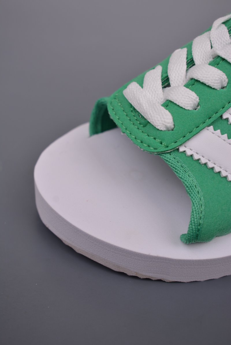 Adidas Originals Gazelle Beach view