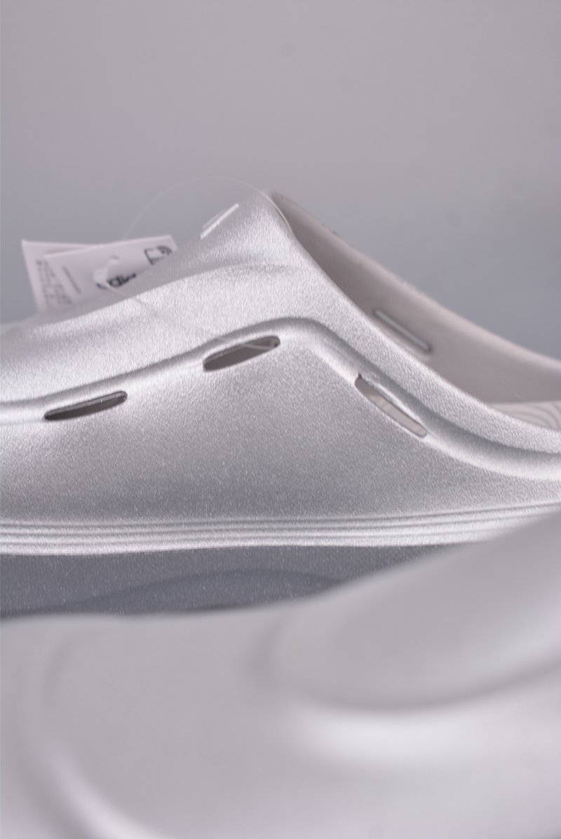 Adidas Ozwave Clog view