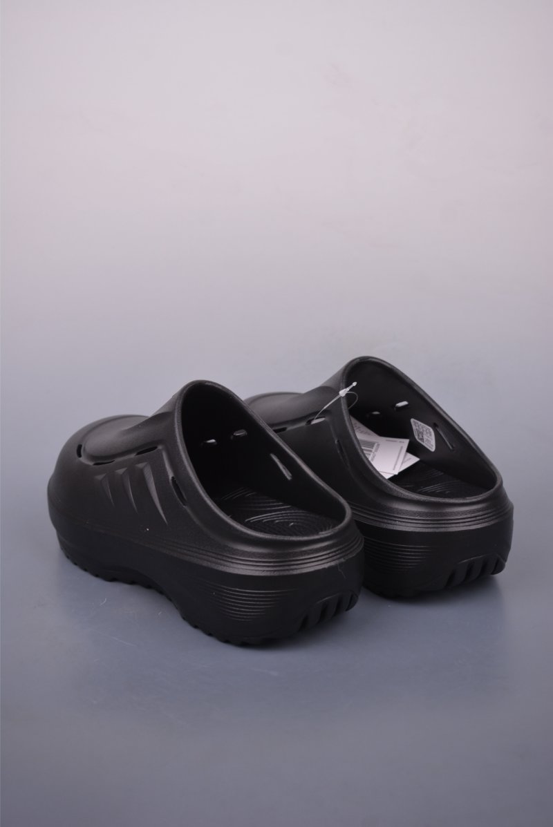 Adidas Ozwave Clog view