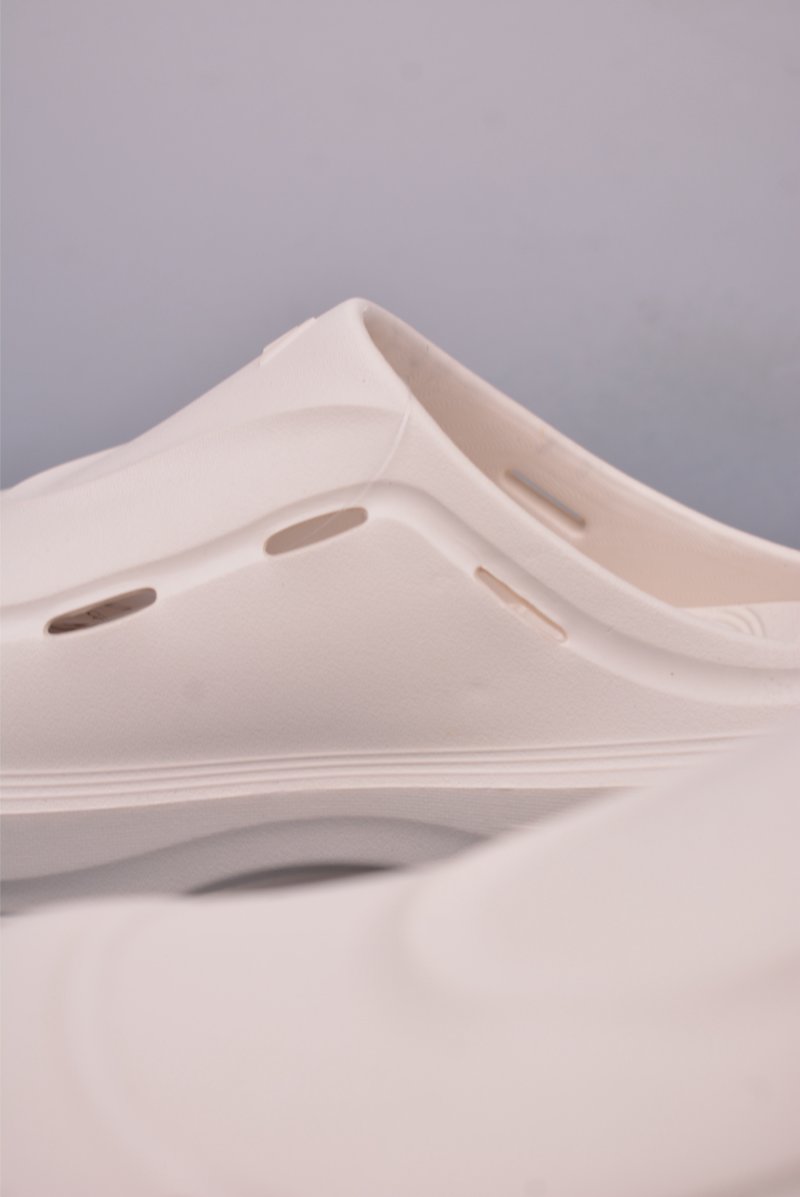 Adidas Ozwave Clog view