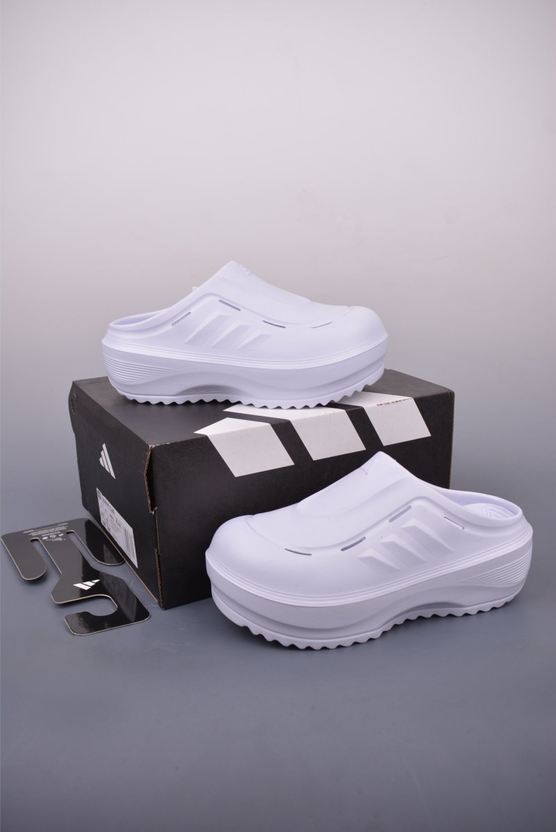 Adidas Ozwave Clog view