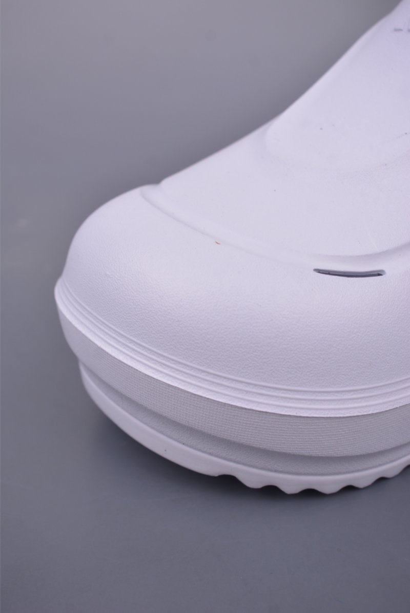 Adidas Ozwave Clog view