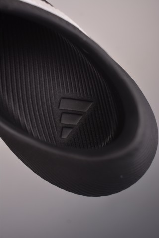 Adidas Purechill view 9