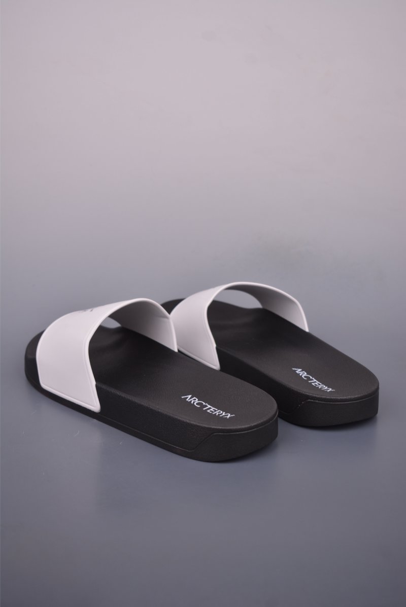 Arc'teryx Slipper M view