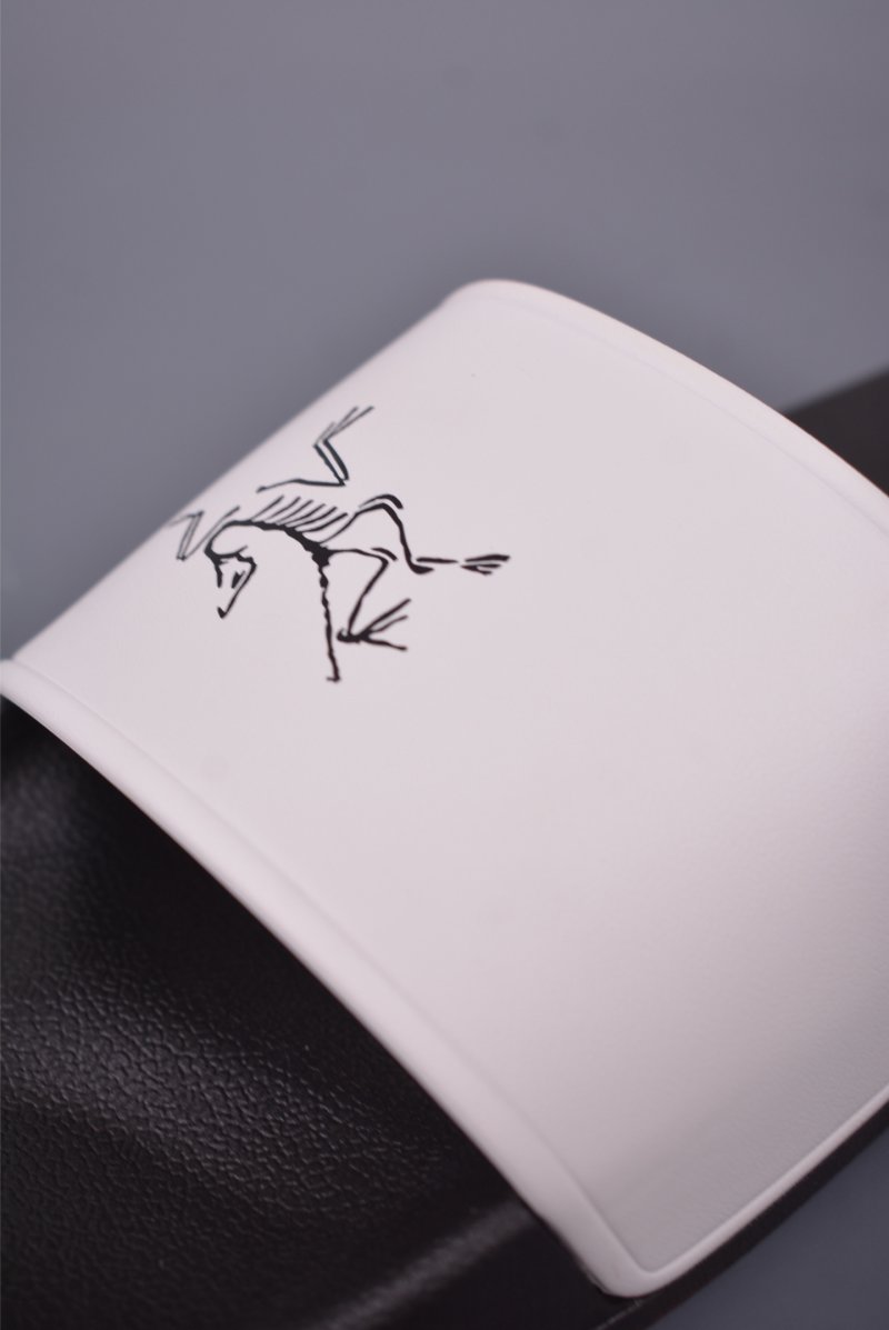 Arc'teryx Slipper M view