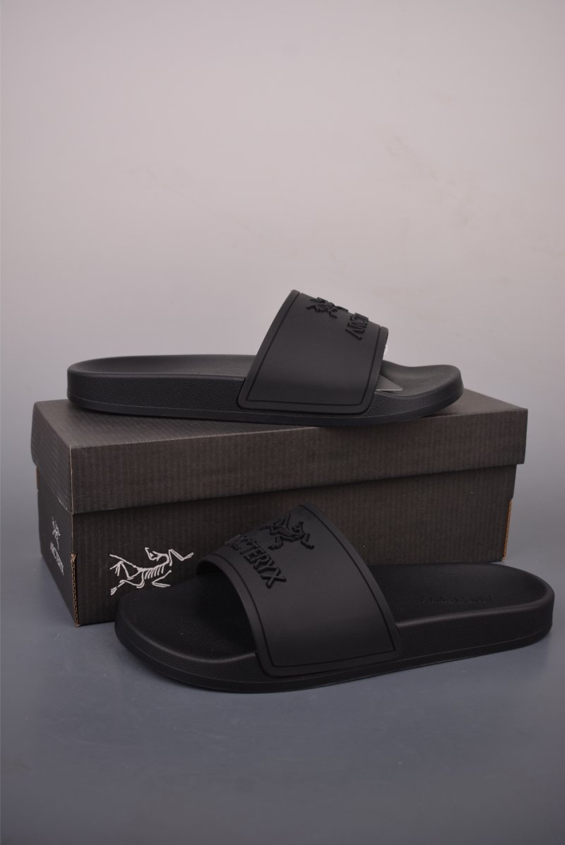 Arcteryx Slipper Pro M