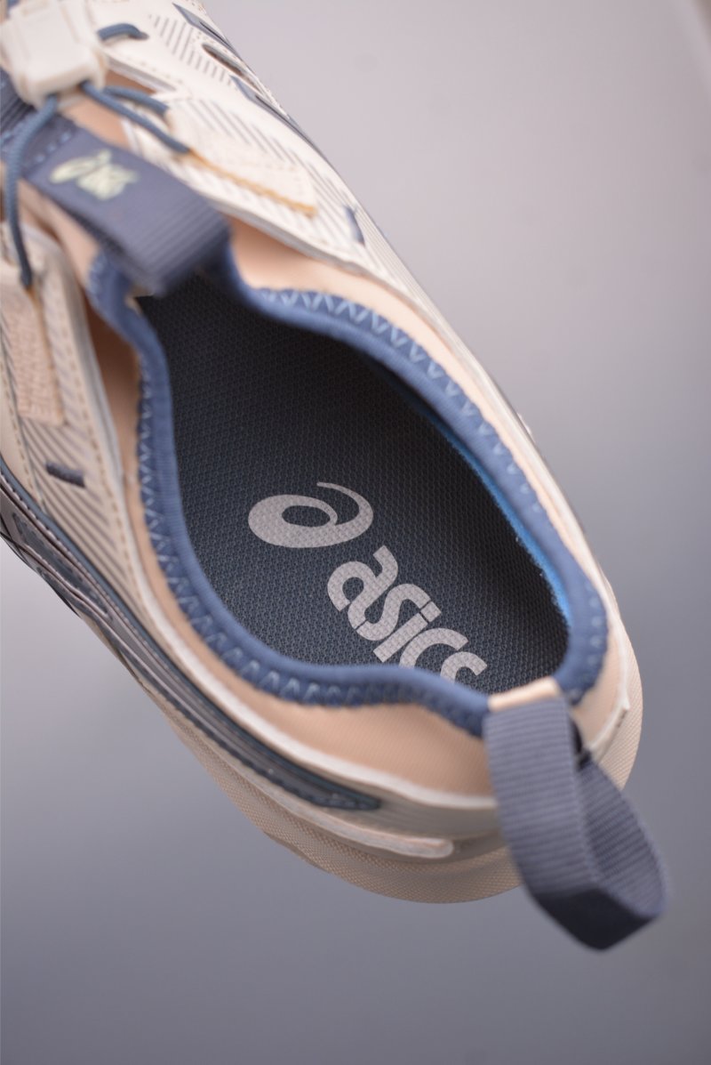 Asics Gel-Sonoma SE view