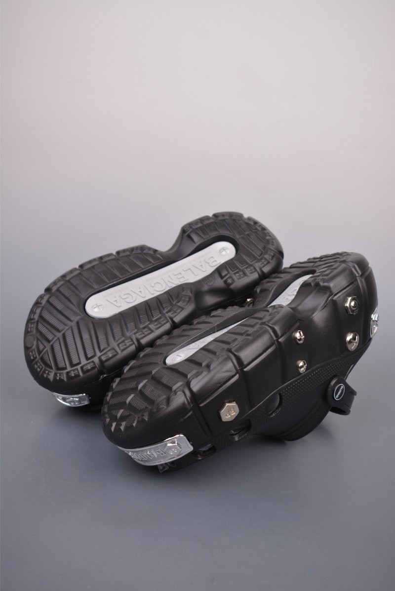 Balenciaga x Crocs HardCrocs Sandal 'Black / Gold / Silver' view