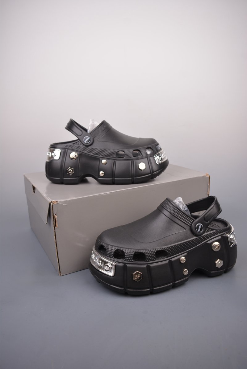 Balenciaga x Crocs HardCrocs Sandal 'Black / Gold / Silver' view
