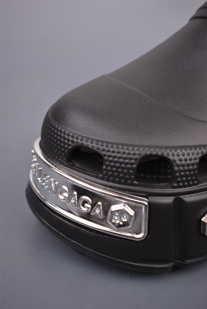 Balenciaga x Crocs HardCrocs Sandal 'Black / Gold / Silver' view
