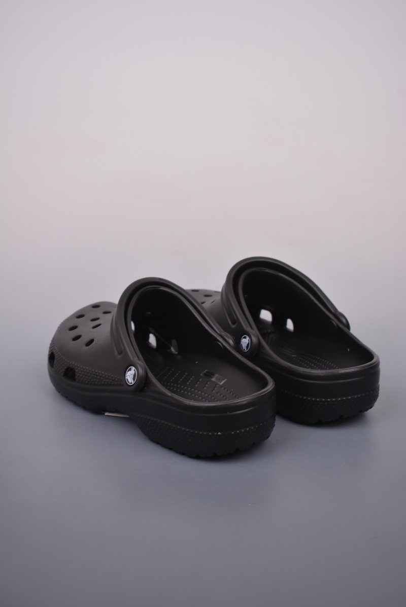 Crocs 2CM view
