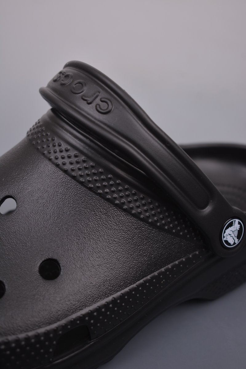 Crocs 2CM view