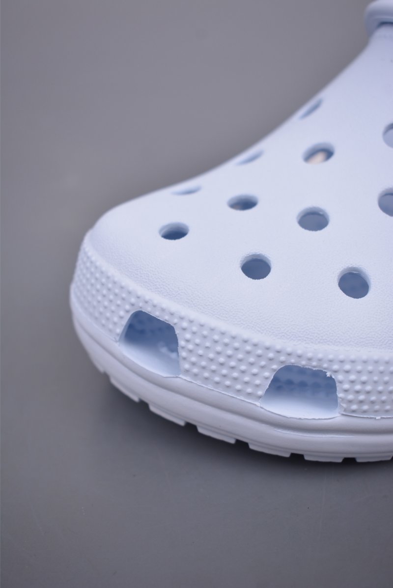 Crocs 2CM view