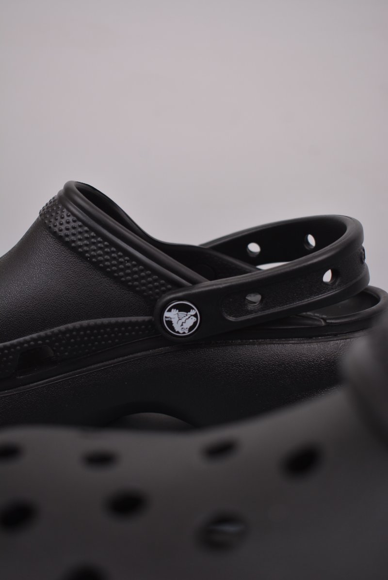 Crocs 4CM view