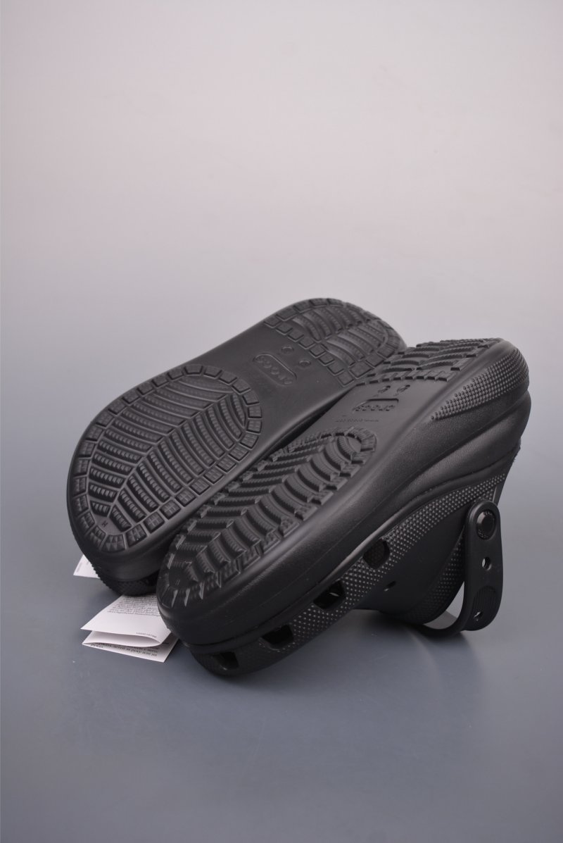 Crocs 5CM view