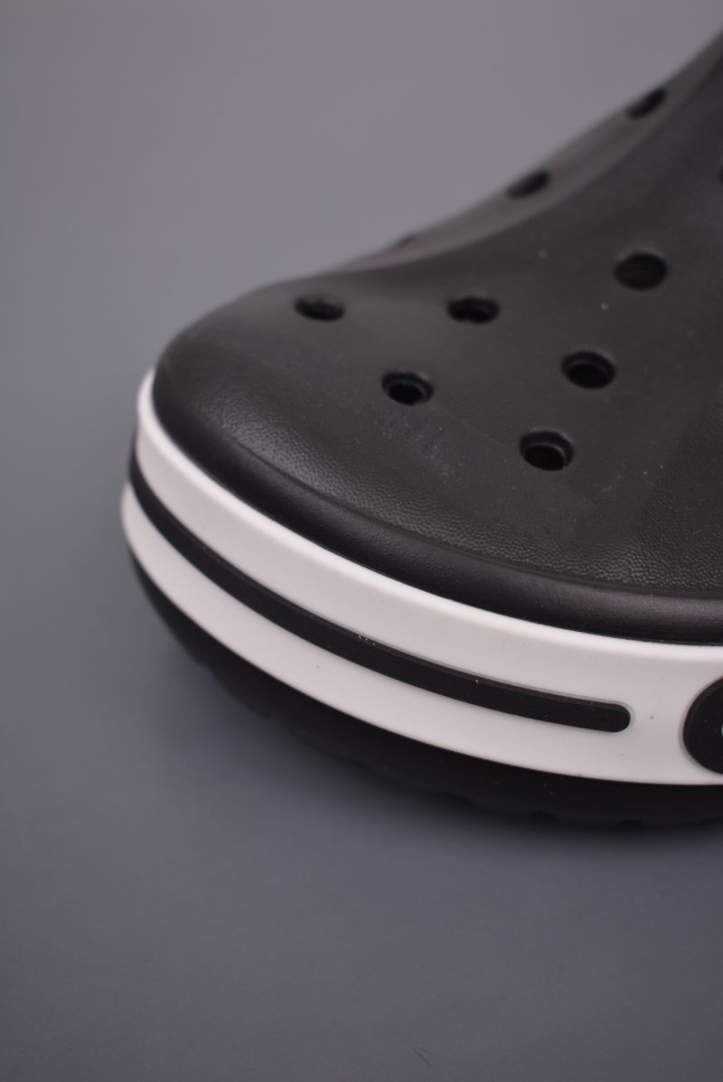 Crocs Bayaband view
