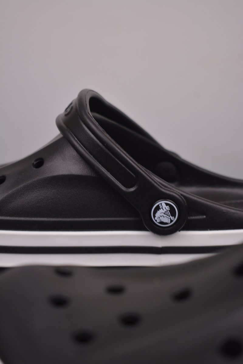 Crocs Bayaband view