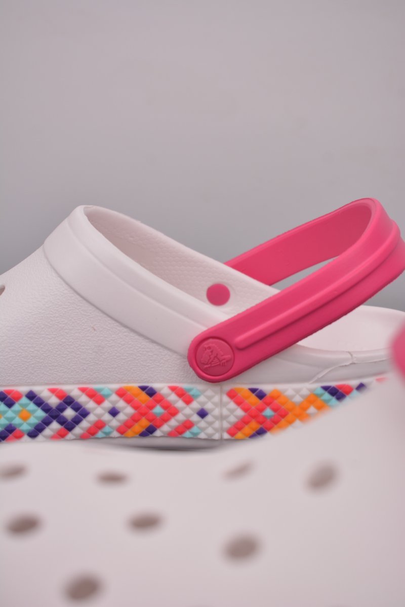 Crocs Bayaband view