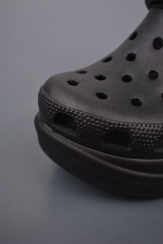 Crocs view 5