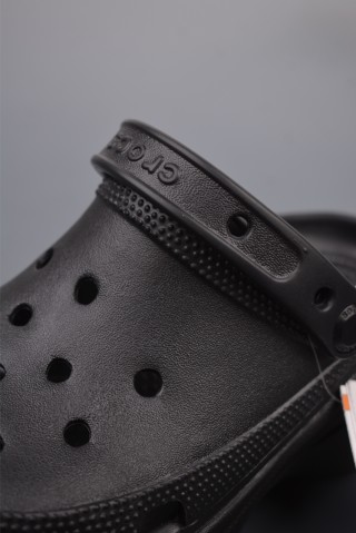 Crocs view 6