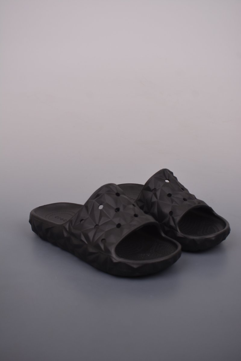 Crocs EVA 'Durian'