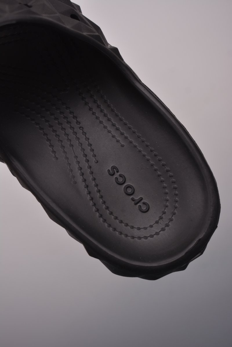 Crocs EVA 'Durian' view