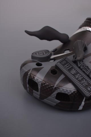 Crocs x Classic Clog view 6