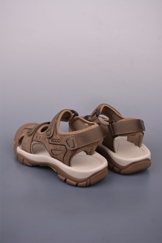 Ecco Sandal view 2