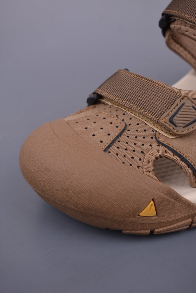 Ecco Sandal view