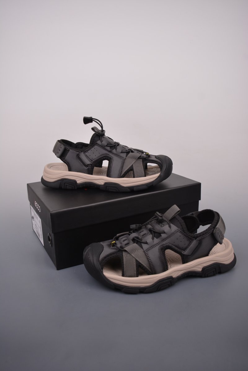 Ecco Outdoor Sandal view