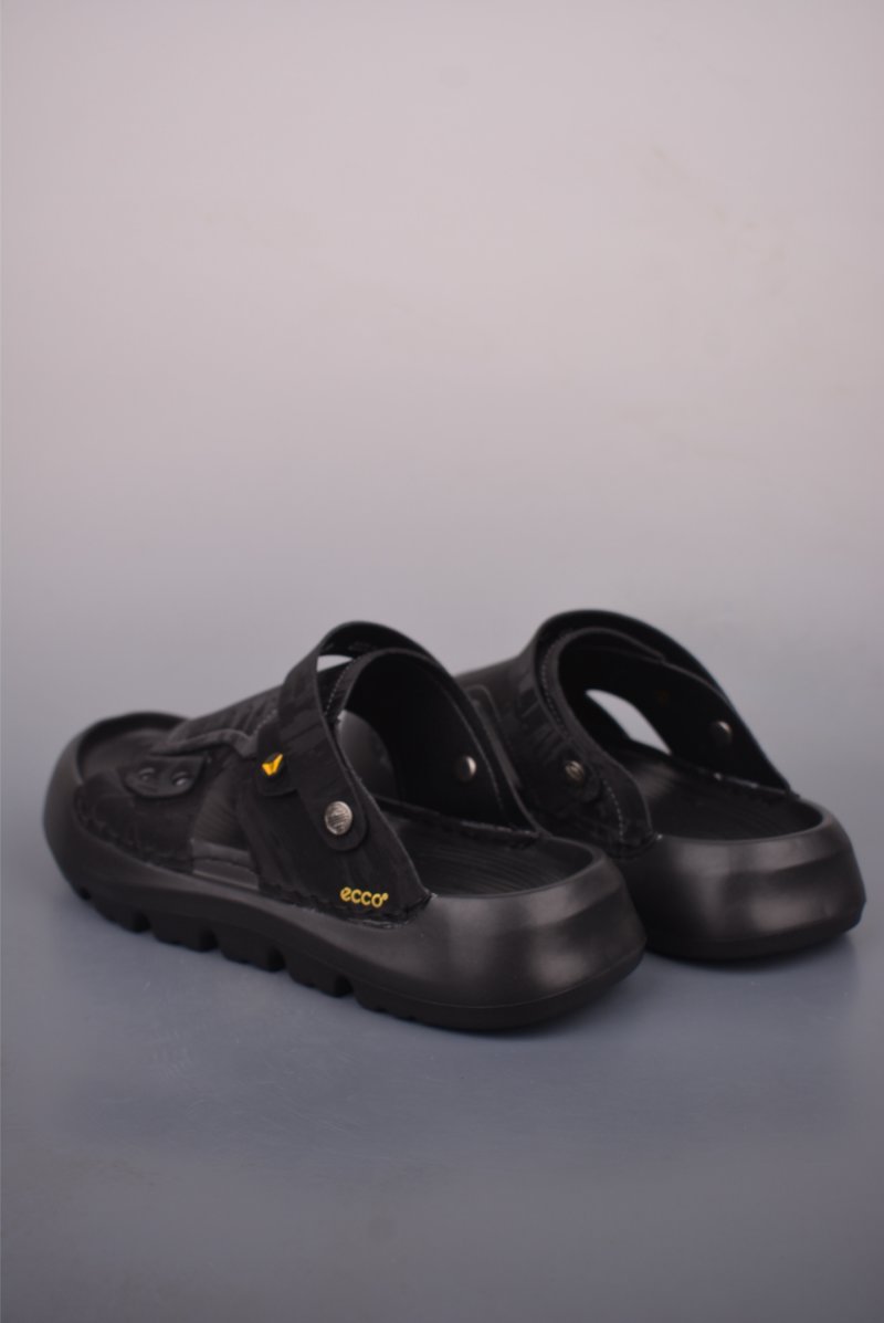 Ecco Baroque Classic view