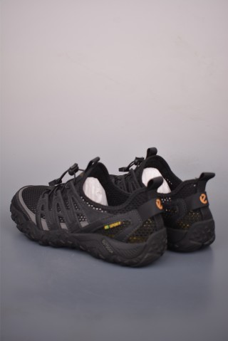 Ecco Baroque Classic view 2