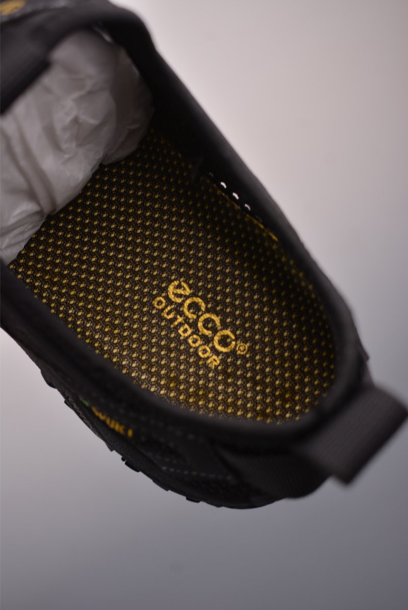 Ecco Baroque Classic view