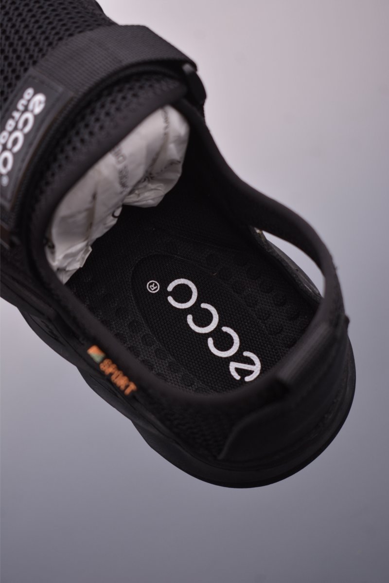 Ecco Outdoor Sandal view