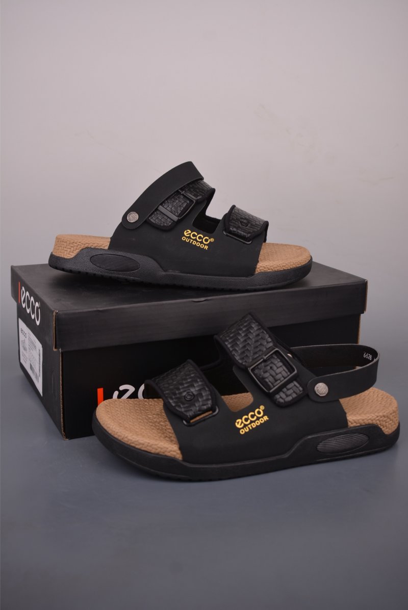 Ecco Beach Sandal view