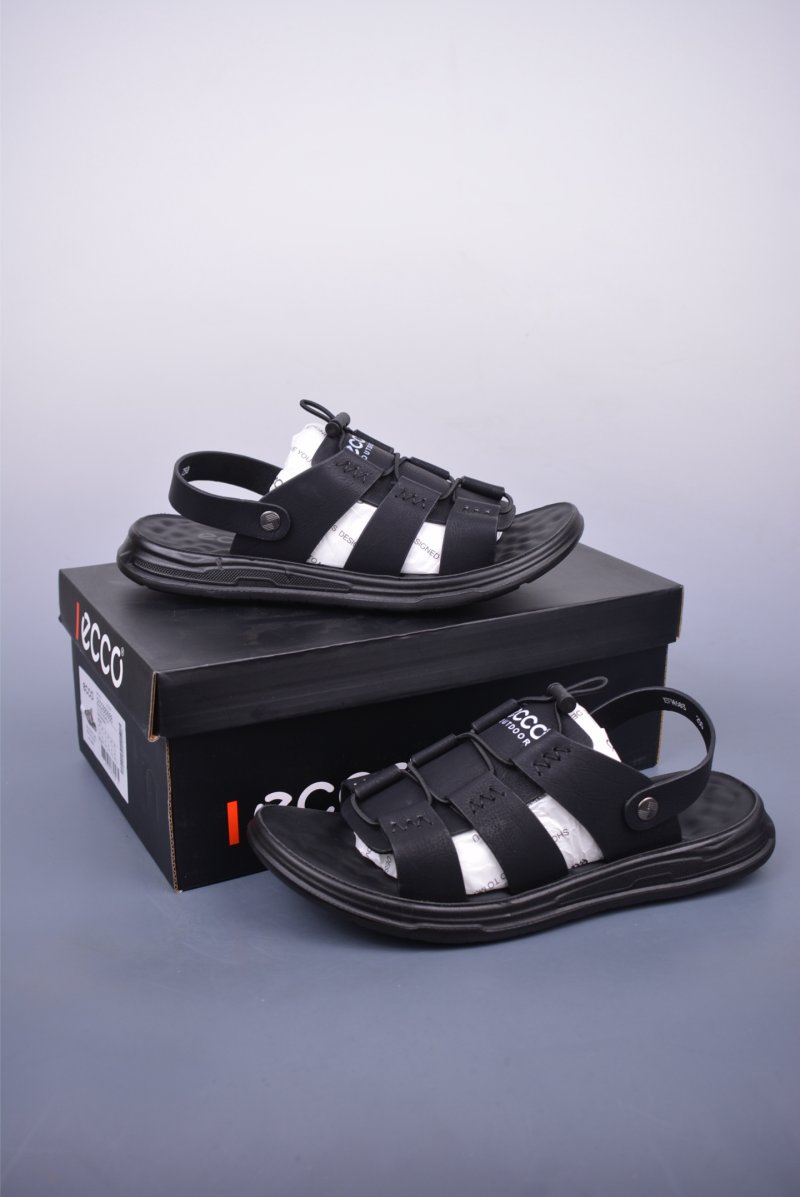 Ecco Md U Outdoor Sandal view