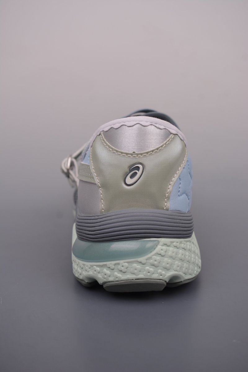 Kiko Kostadinov X Marc Jacobs X Asics Gel-Lokros 'Gold' view