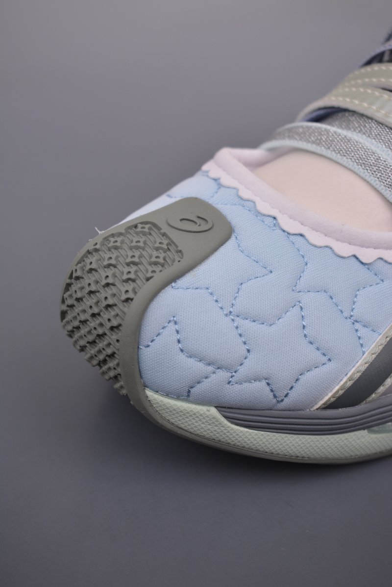 Kiko Kostadinov X Marc Jacobs X Asics Gel-Lokros 'Gold' view