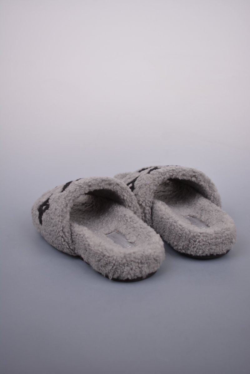 Louis Vuitton Wool Slipper view