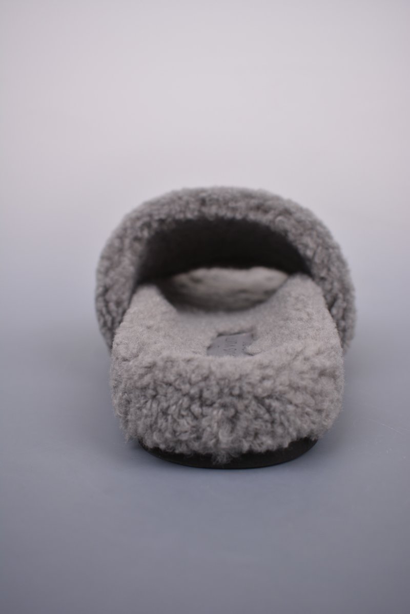 Louis Vuitton Wool Slipper view