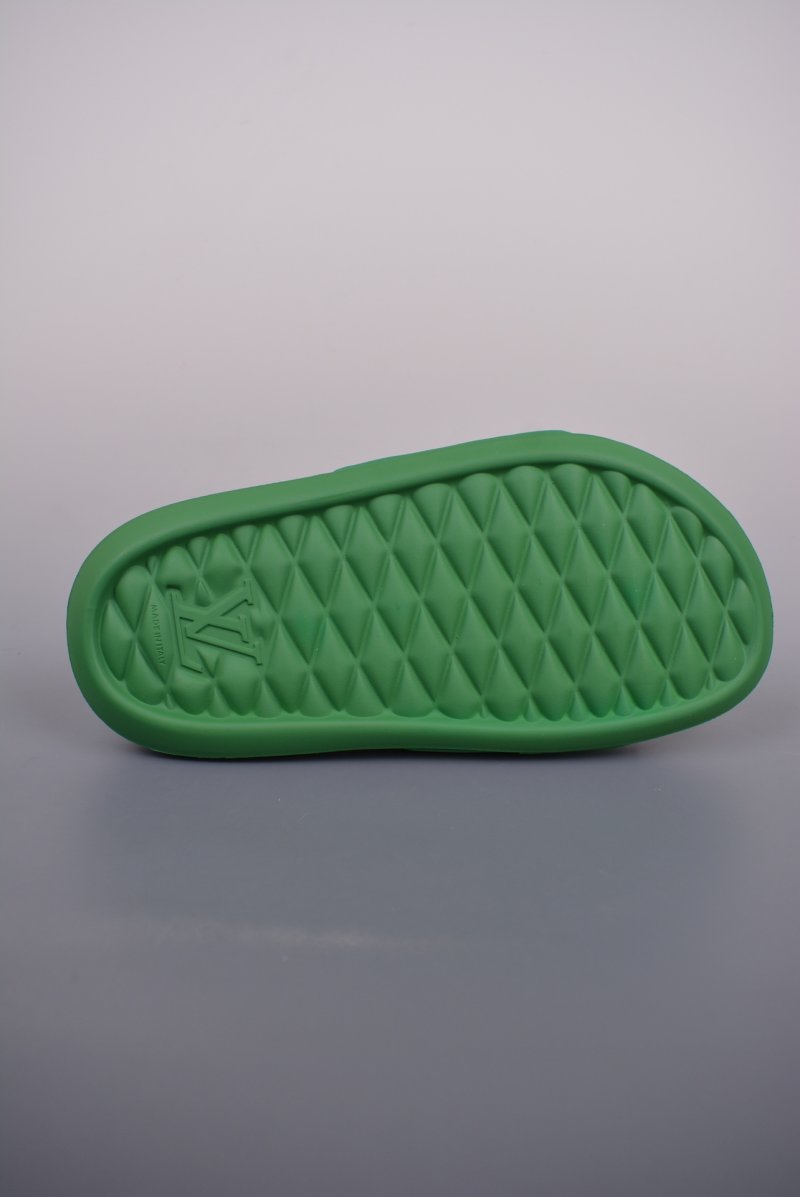 Louis Vuitton Lv Thick Sole 'Red' view