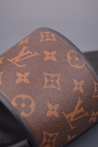 Louis Vuitton Monogram Waterfront Mule view 7