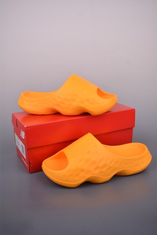 New Balance Fresh Foam MRSHN Slide 'Cream' view 1