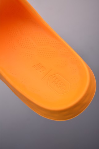 New Balance Fresh Foam MRSHN Slide 'Cream' view 6