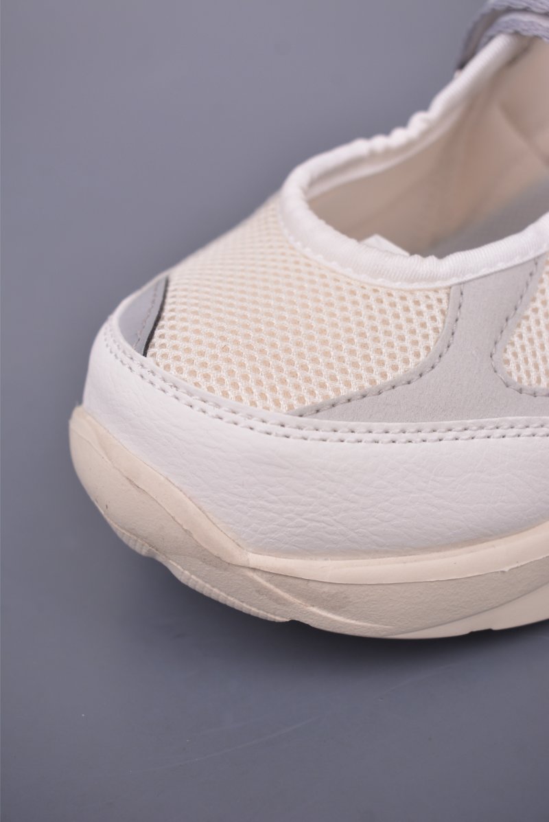 New Balance Maryjane Slide view