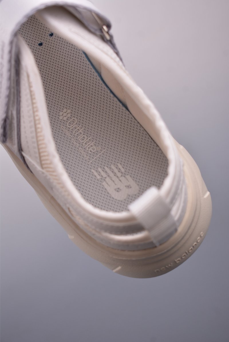 New Balance Maryjane Slide view